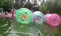 Buntes aufblasbares Wasser-Spielzeug, menschliche Größen-aufblasbarer Wasser-Rollen-Ball