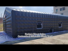 Ein aufblasbares Nachtclubzelt