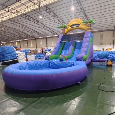 Gewerbliche Wasserrutsche Voll-PVC-Doppelspur aufblasbare Wasserrutsche mit luftdichtem Splash-Wasserpool