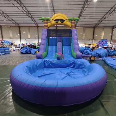 Gewerbliche Wasserrutsche Voll-PVC-Doppelspur aufblasbare Wasserrutsche mit luftdichtem Splash-Wasserpool
