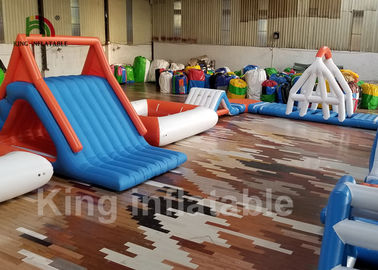 Imprägniern Sie aufblasbaren Wasser-Park/Wasserpark-Spielplatz mit Trampoline für Miete
