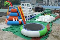 Gewohnheit PVC, das aufblasbare Wasser-Spielzeug-/Metallrahmen-elastische Wasser-Trampoline schwimmt
