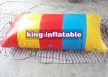 Bunter Streifen-aufblasbarer Katapult-Klecks, kundenspezifische PVC-Planen-aufblasbares Wasser-Spielzeug
