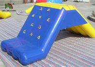 Gelbes/blaues Schlag-Wasser-Kletternu. Dia-Spielzeug Mini-PVCs für das lustige Spielen im Wasser
