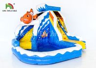 Aufblasbare Wasserrutsche Clownfish mit Swimmingpool durch dauerhafte PVC-Plane