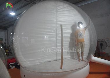 Klare Leute innerhalb der aufblasbaren Schnee-Bälle für Nylon-Material der Anzeigen-210D