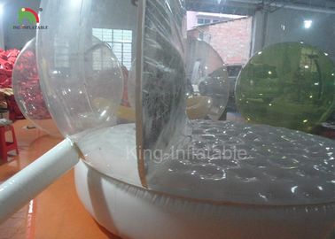Klare Leute innerhalb der aufblasbaren Schnee-Bälle für Nylon-Material der Anzeigen-210D