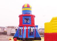 Fertigen Sie Schloss-Prahler-Turm-Spiel 10m hohes Rocket aufblasbares springendes im Freien besonders an