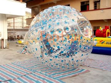 Blau punktiert Hamster aufblasbaren Zorb-Ball