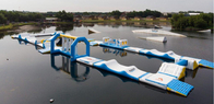 Wasser-Park-Hindernislauf-springendes Sport-Spiel Soems aufblasbares sich hin- und herbewegendes
